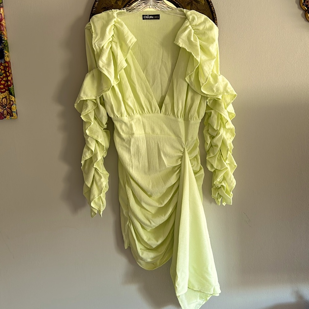 CHICME party dress, size XL. Chartreuse/yellow poly/cotton ruched dress.
